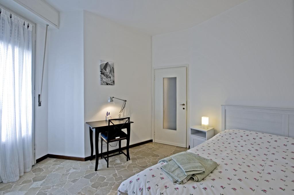 Apartment Chiesarossa Milano Camera foto